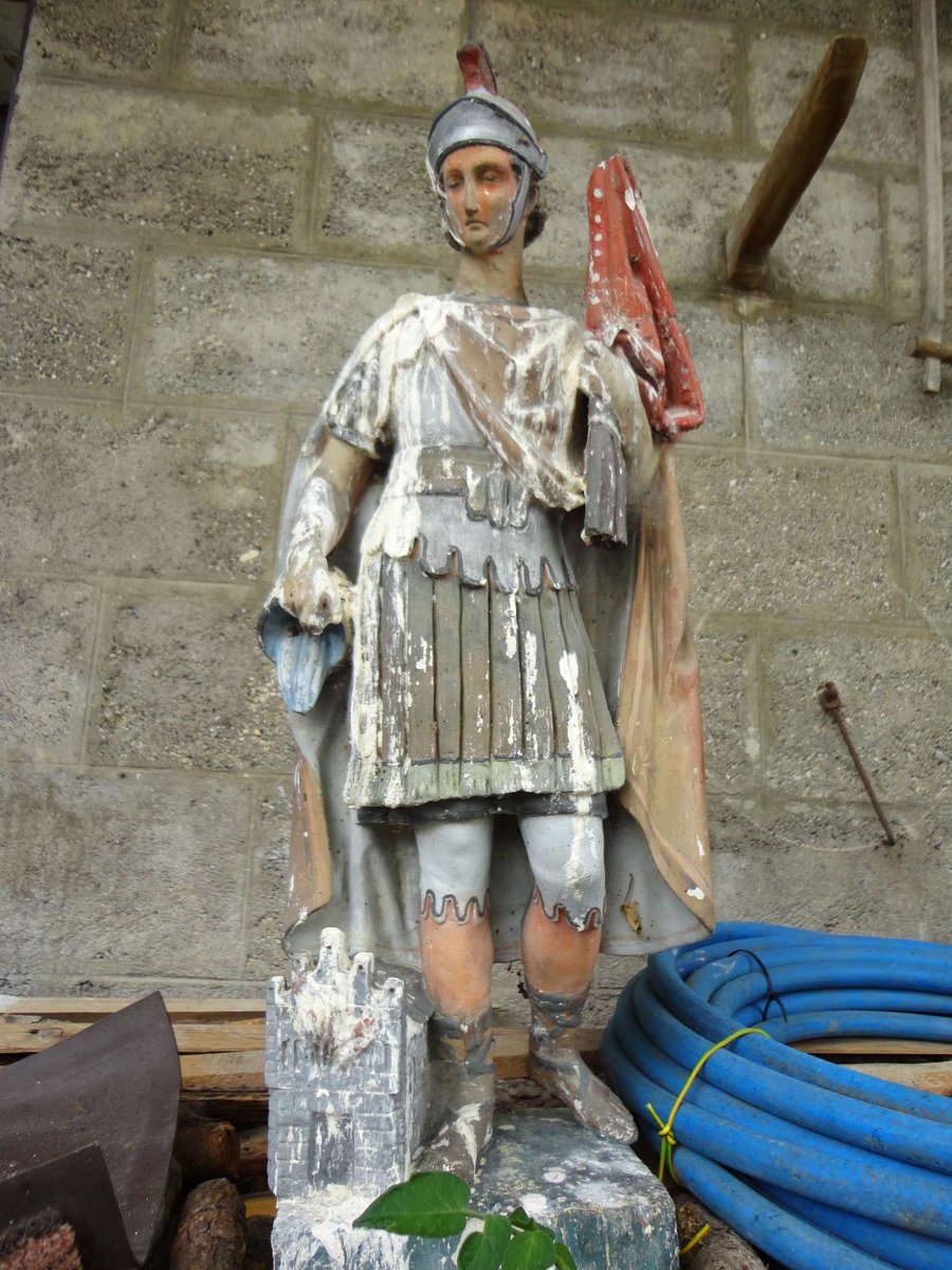Statue des Hl. Florian vor der Bearbeitung durch den Malerbetrieb Josef Sappl jun.